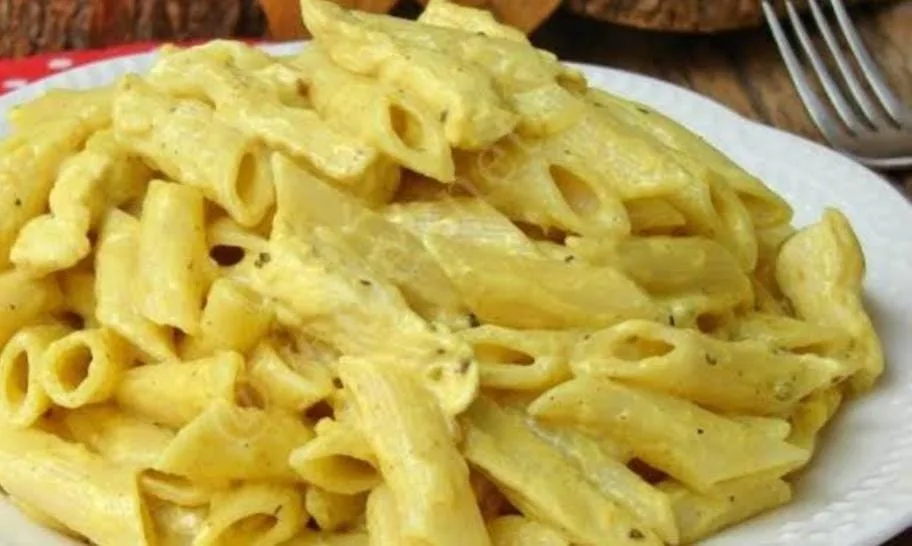 Köri Soslu Penne